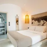 Cliff Aura Apartament Fira (Santorini)