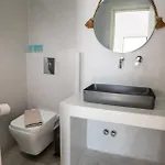 Cliff Aura Apartament *
