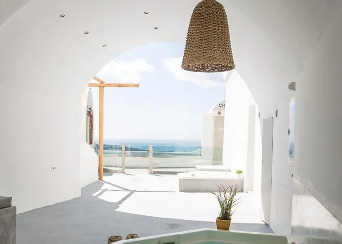 Cliff Aura Apartman Fíra