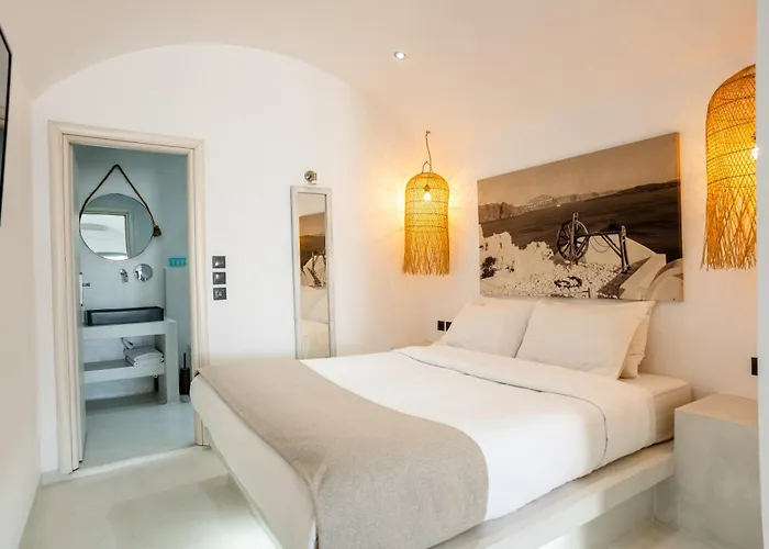 Cliff Aura Apartman Fíra