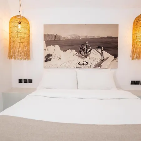 Cliff Aura 산토리니